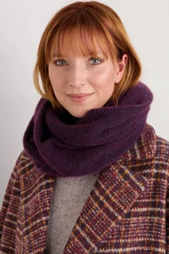 Women Seasalt Cornwall Morning Cliff Snood